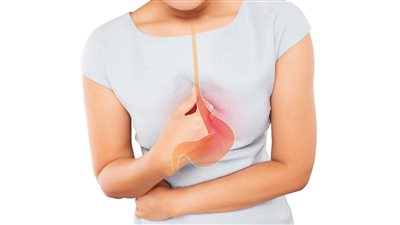 مضاعفات أعراض ارتجاع المريء وطرق علاجه 