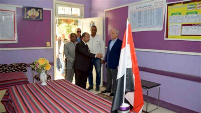 محافظ الأقصر يتفقد جاهزية لجان الانتخابات الرئاسية