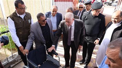 محافظ جنوب سيناء يتابع استعدادات لجان الانتخابات الرئاسية لاستقبال المواطنين