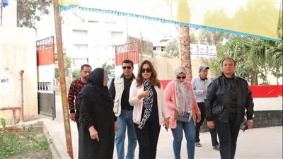 محافظ دمياط تتابع جاهزية المقار الانتخابية استعدادًا لانطلاق الانتخابات الرئاسية غدًا