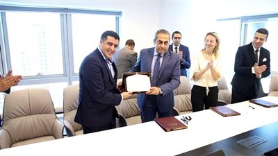  العاصمة الإدارية توقع عقد شراكة مع شركة Atos الفرنسية