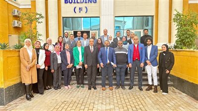 جامعة المنصورة الأهلية تستضيف أول مائدة مستديرة حول تعزيز ريادة الأعمال بالجامعات (صور)