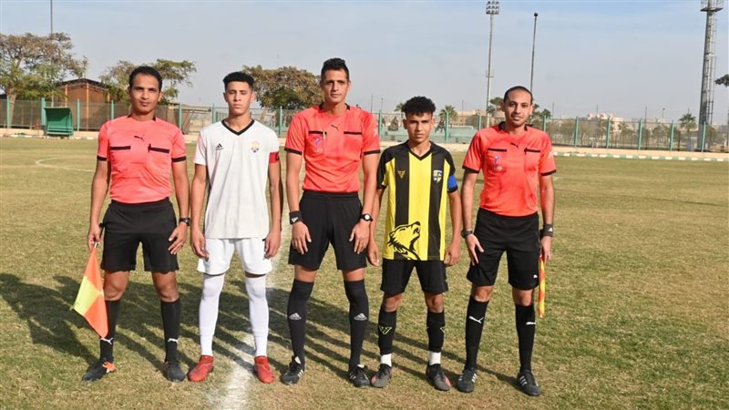  المقاولون 2008 يفوز