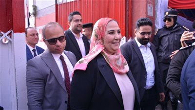 وزيرة التضامن الاجتماعي تدلي بصوتها في الانتخابات الرئاسية 2024 (صور)