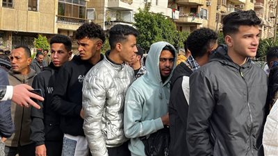 إقبال مكثف من الشباب للمشاركة في انتخابات الرئاسة بمصر الجديدة (صور) 