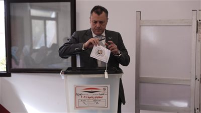 وزير السياحة والآثار يدلي بصوته في الانتخابات الرئاسية 2024 (صور)