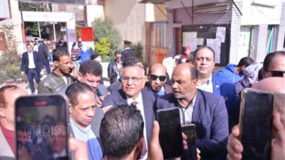 يمامة يدلي بصوته في الانتخابات الرئاسية بالدقي