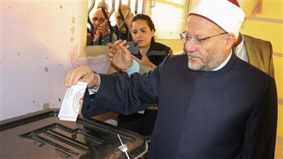 مفتي الجمهورية: اختاروا القوي الأمين الذي يعبر بمصر إلى بر الأمان 