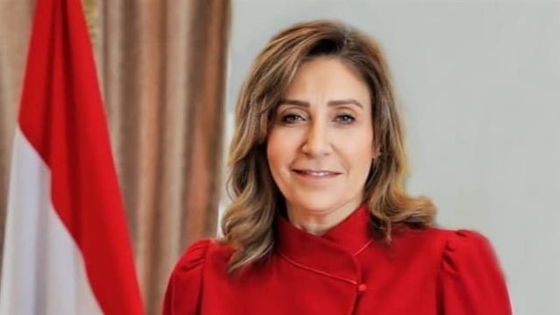 وزيرة الثقافة، فيتو