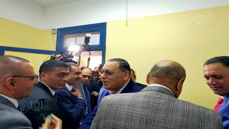 محافظ الشرقية يدلي