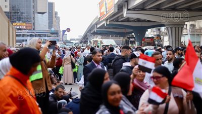 استئناف التصويت داخل لجان الاقتراع بعد انتهاء فترة الراحة 