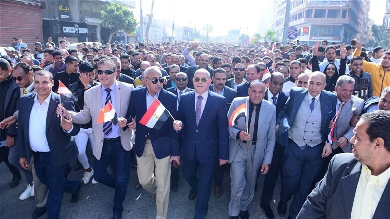 انطلاق مسيرة حاشدة