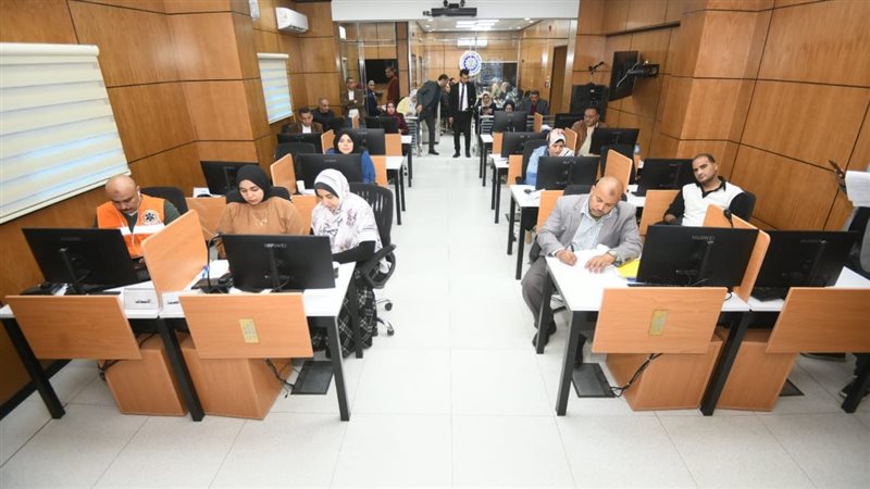 ترأس غرفة متابعة