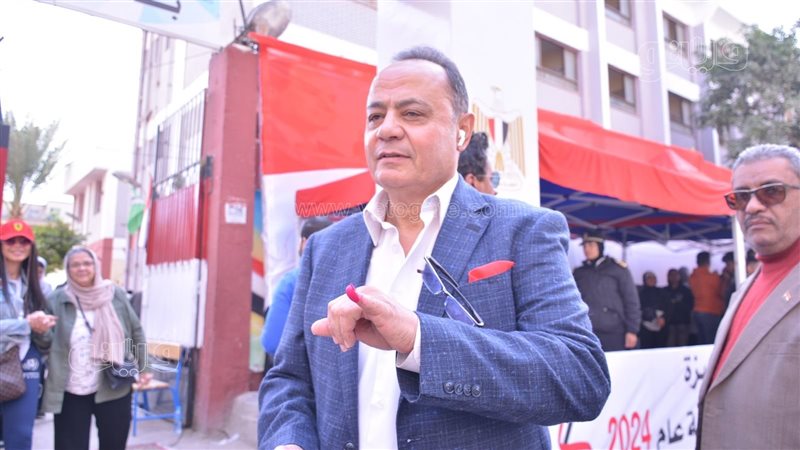طارق يحيى، فيتو