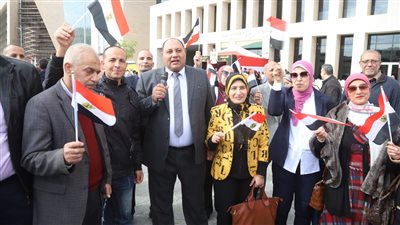 الانتخابات الرئاسية، قيادات وزارة الزراعة والعاملون بها يدلون بأصواتهم  بلجنة الوافدين في العاصمة الإدارية