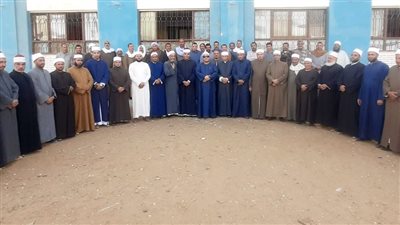 قافلة من أئمة مركز الفيوم لتوعية المواطنين بأهمية المشاركة في الانتخابات الرئاسية