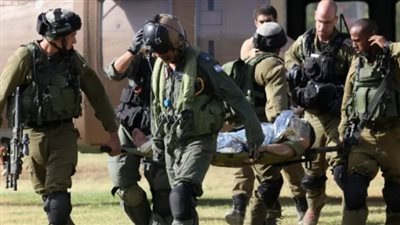 جيش الاحتلال يعلن مقتل 4 جنود وإصابة ضابط بجروح خطيرة في معارك بغزة