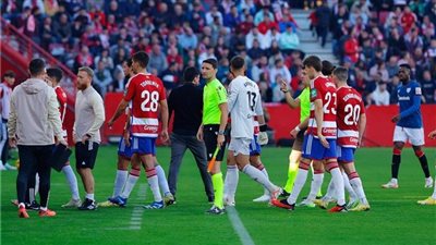 أخبار الرياضة اليوم.. أتلتيك بلباو يعلن وفاة مشجع وإلغاء المباراة أمام غرناطة.. وبيراميدز ينتزع نقطة ثمينة أمام صن داونز