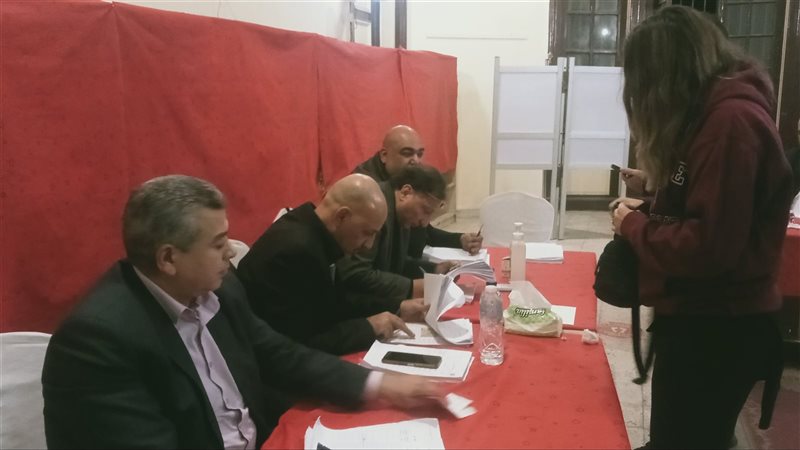 إقبال الناخبين علي