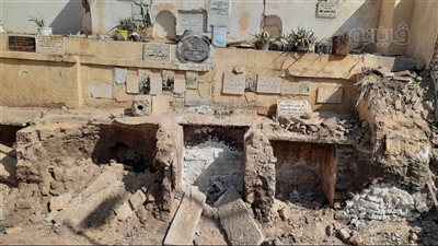 «باعها بمليون جنيه».. تفاصيل حبس حارس لهدمه مدافن عوارة بطنطا |فيديو