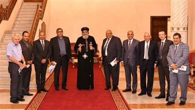 البابا تواضروس يتلقى تقريرا عن الخدمة في كنيسة مارجرجس بمدينة نصر