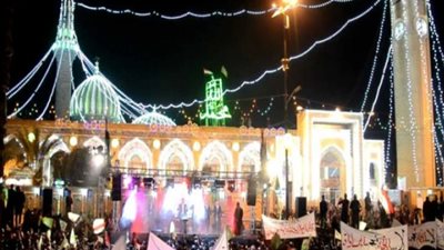 مظاهر الاحتفال بالمولد النبوي.. الحلاوة الأكثر ثباتاً في مصر.. والمساجد تتزين في ماليزيا