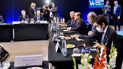  شاهد.. السيسي يشارك في قمة مصر والدول الأعضاء في تجمع فيشجراد