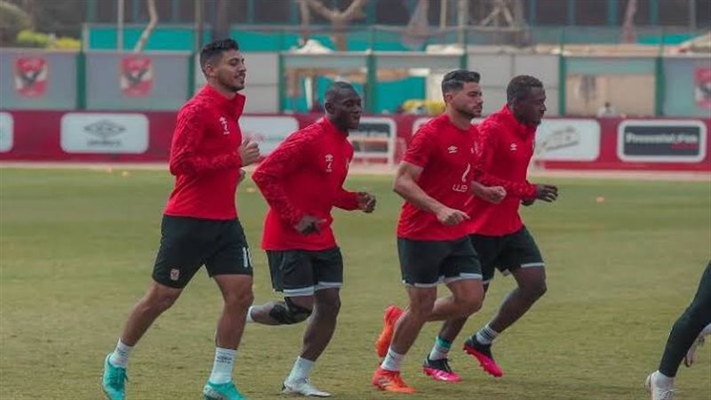 لاعبو الأهلى