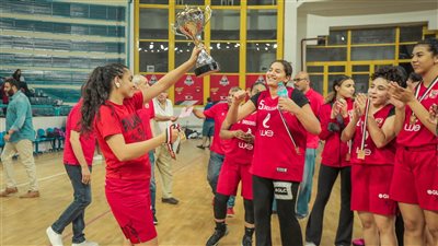 اخبار الأهلي| فريق سيدات السلة يتوج ببطولة منطقة القاهرة