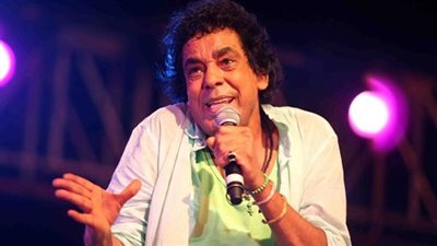 خبيرة أبراج عن 