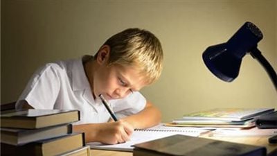 أكلات ومشروبات تزيد من نسبة تركيز المخ (فيديو)