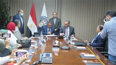 بروتوكول تعاون بين الضرائب واتحاد بنوك مصر للانضمام إلى الفاتورة الإلكترونية