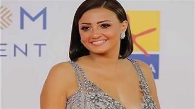 بعد نشوب حريق.. بشرى تطمئن نجوم مهرجان الجونة السينمائي 2021