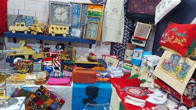 الأسقفية تشارك فى معرض تراثنا بإنتاج وحدة الصم