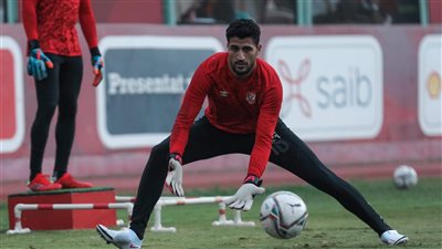 مران الأهلي| يانكون يقود تدريبات متنوعة لحراس المرمى