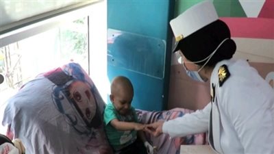 وفود شرطية تزور نزلاء المستشفيات ودور رعاية الأيتام لتوزيع حلوى المولد 