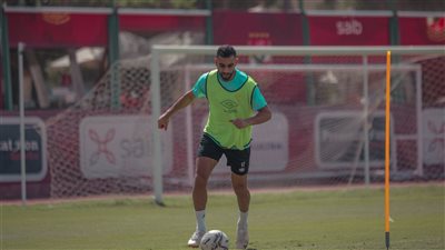 معلول والسولية يشاركان في تدريبات الكرة