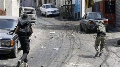 أدت لمصرع 3 وإصابة 20.. لحظة إطلاق نار مكثف في بيروت|فيديو