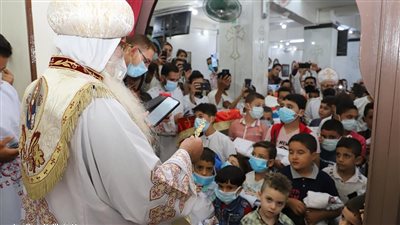 أسقف طما يدشن كنيسة الأنبا بولا الطموهي