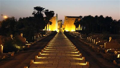 18 صورة ترصد استعدادات طريق الكباش للاحتفالية العالمية خلال الشهر المقبل في الأقصر 