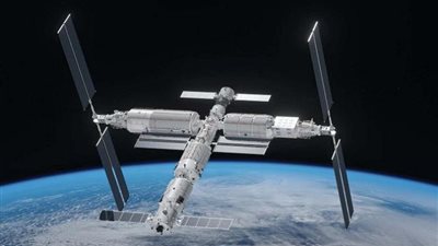 بينهم امرأة.. الصين ترسل 3 رواد للعيش بمحطتها الفضائية 6 أشهر