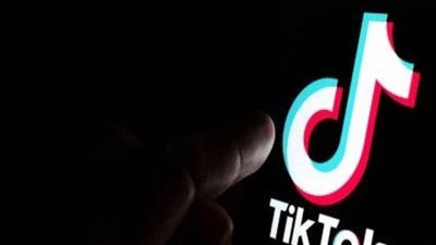 ضبط طالب سخر من الصلاة عبر 