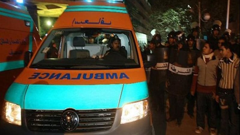 طالب إعدادى يطعن
