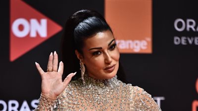 سمية الخشاب ونادين نجيم لأول مرة على ريد كاربت مهرجان الجونة السينمائي