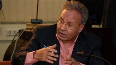 القاهرة للمسرح التجريبي يطلق اسم الراحل فوزي فهمي على دورته الـ 28