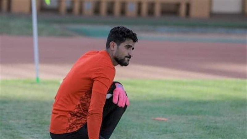 على لطفي حارس مرمى