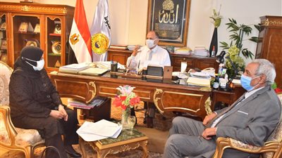 توزيع 26 مفرمة علي القرى بأسيوط لتعظيم الاستفادة من المخلفات الزراعية 