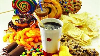 للحفاظ على صحة دماغك وتجنب الخرف والزهايمر.. ابتعد عن هذه الأطعمة