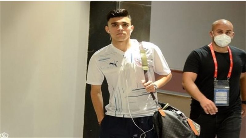 أشرف بن شرقي لاعب