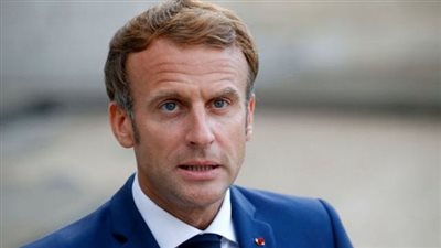 ماكرون يخطب ود الجزائر ويندد بجرائم 1961